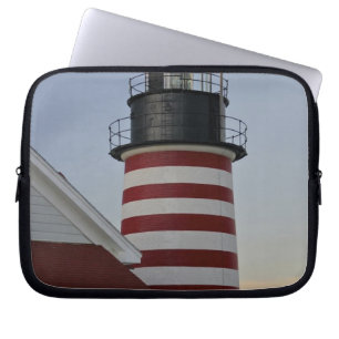 Funda Para Portátil EE. UU., Maine, Lubec. Faro de West Quoddy Head,
