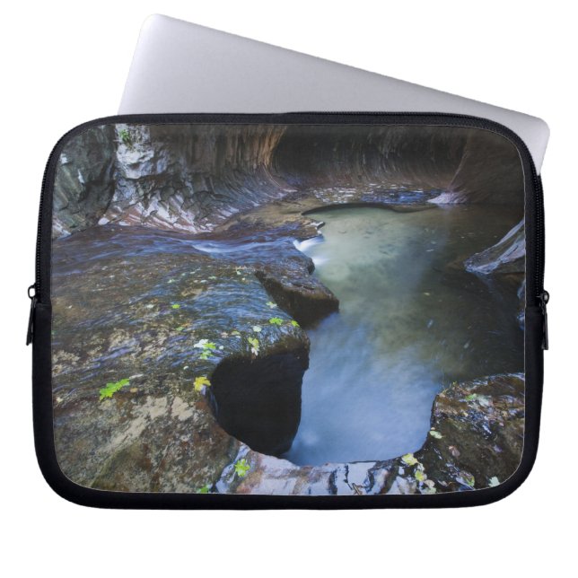 Funda Para Portátil El barranco de la ranura del subterráneo (Frente)