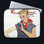 Funda Para Portátil El Chica que robó aviones<br><div class="desc">Artista:Coby Whitmore | Chica frente al avión con traje de salto azul y bandana roja</div>