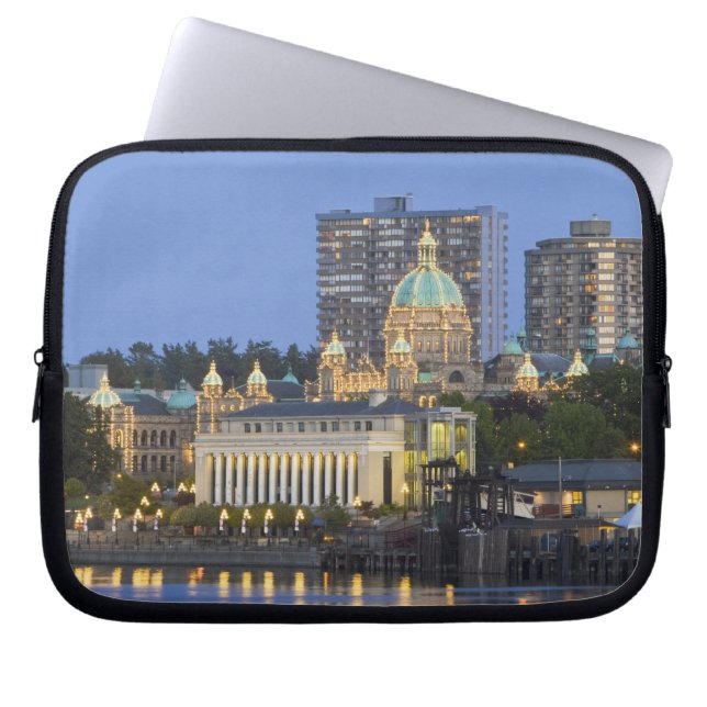 Funda Para Portátil El edificio del Parlamento iluminado en el interio (Frente)