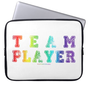 Funda Para Portátil El jugador del equipo de SlipperyJoe lleno de lluv