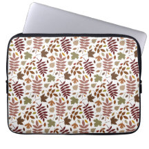 El patrón de caída de hojas caídas en blanco