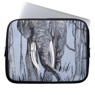 Funda Para Portátil Elefante Pasando Por La Sabana Madera En Azul