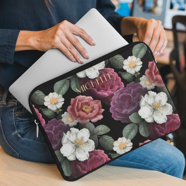 Funda Para Portátil Elegante nombre personalizado de Rosas florales de (Subido por el creador)