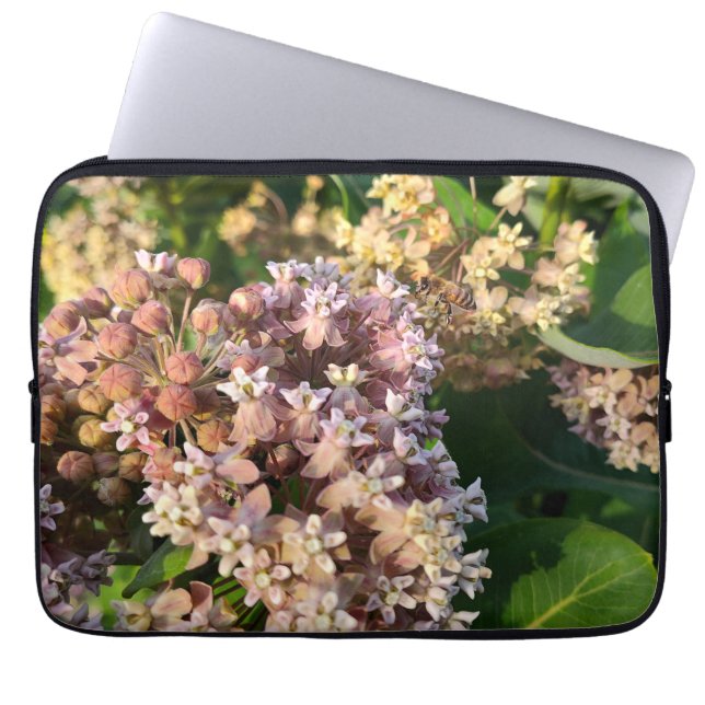 Funda Para Portátil En un campo de fragancia (Frente)