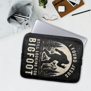 Funda Para Portátil Encontré a Jesús, sigo buscando a Bigfoot Sasquatc