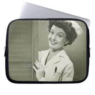 Funda Para Portátil Enfermera de mirada furtiva