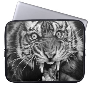 Funda Para Portátil Esbozo de un tigre salvaje en negro y blanco, whie