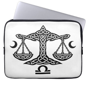 Funda Para Portátil Escalas de Libra Celta por BurnsInHell