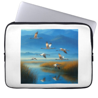 Funda Para Portátil Escena serena del lago en la naturaleza con grulla