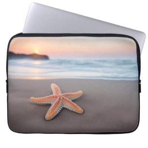 Funda Para Portátil Estrella de mar tendida en una playa