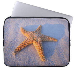 Funda Para Portátil Estrellas de mar en la arena blanca