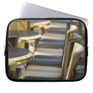 Funda Para Portátil Europa, Francia, París, Beaubourg: Mesas de café /