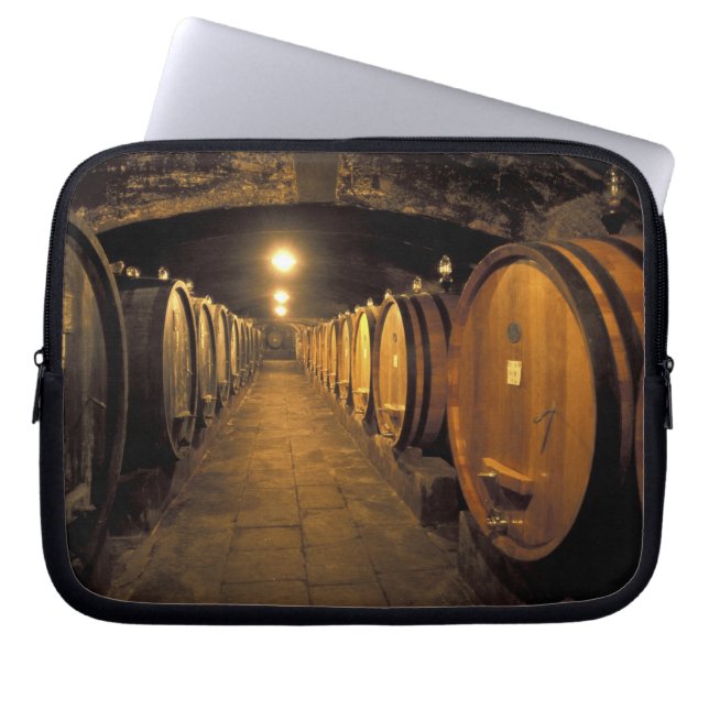 Funda Para Portátil Europa, Italia, región de Toscana. Bodegas Chianti (Frente)