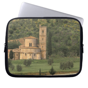 Funda Para Portátil Europa, Italia, Toscana. Abbazia di Sant'Antimo,