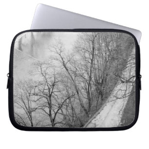 Funda Para Portátil Europa, Suiza, Berna. Vista general del Aare