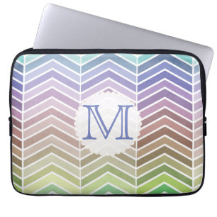 Funda Para Portátil Faint Rainbow and Textured Chevron Pattern