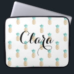 Funda Para Portátil falso modelo de la piña del oro del verano fresco<br><div class="desc">De la piña modelo lindo y falso del oro y de la turquesa del verano. Usted puede elegir el color del fondo.</div>