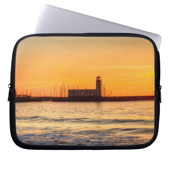 Funda Para Portátil Faro de Scarborough (Frente)