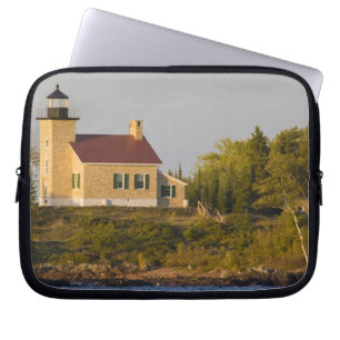 Funda Para Portátil Faro en el lago Superior cerca de Copper Harbor