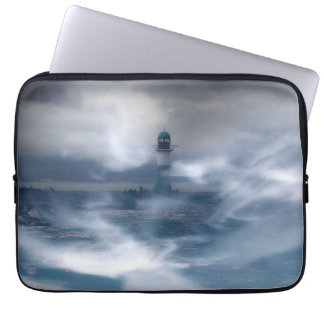 Funda Para Portátil Faro en la tormenta - Mar Báltico