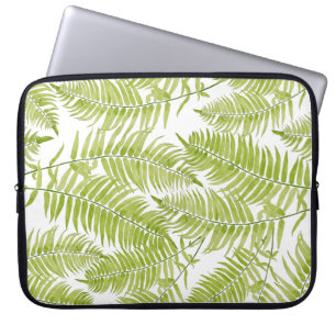 Funda Para Portátil Feathery Fern en una manga para portátiles