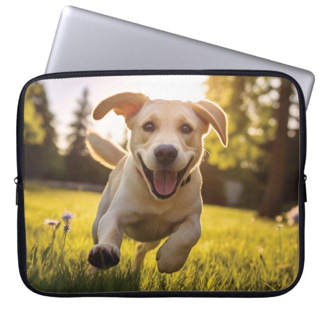 Funda Para Portátil Felíz Labrador Corriendo (Frente)