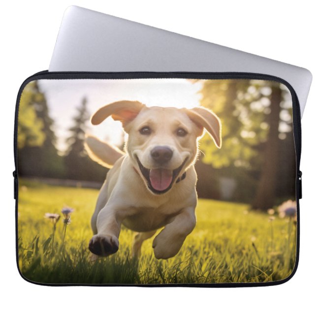 Funda Para Portátil Felíz Labrador Corriendo (Frente)