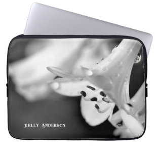 Funda Para Portátil Flor Minimalista moderna en blanco y negro con ura
