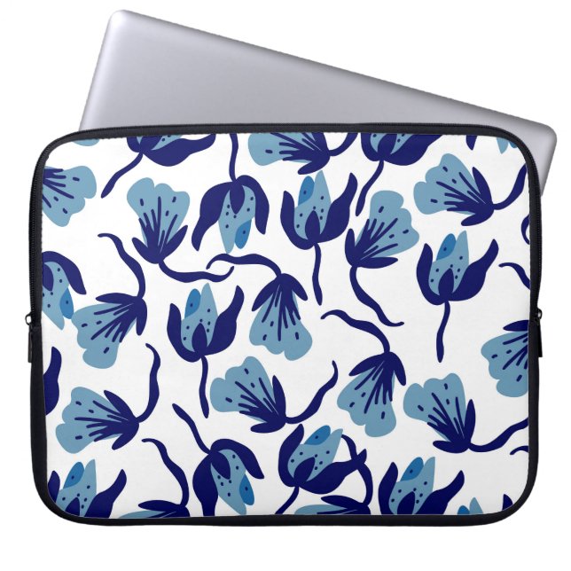 Funda Para Portátil Floral De Pansy Azul: Impresionante. (Frente)