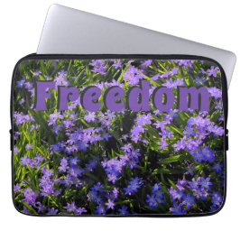 Funda Para Portátil Flores de Primavera de la Selva Azul de Libertad