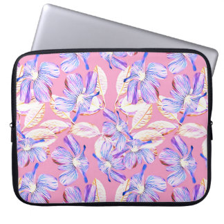 Funda Para Portátil Flores Púrpura: Elegancia Floral acuarela.