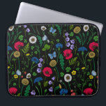 Funda Para Portátil Flores silvestres en negro<br><div class="desc">Colección pintada a mano de varias flores silvestres.</div>