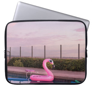 Funda Para Portátil Flotador acuático Flamingo en la piscina