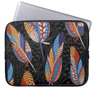 Funda Para Portátil Fondo inoxidable con patrón de plumas coloridas.