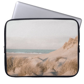 FUNDA PARA PORTÁTIL FORMACIÓN ROCA EN PLAYA