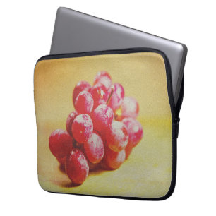 Funda Para Portátil Foto Cuta De "Uva". ¡Hazte con una en Zazzle