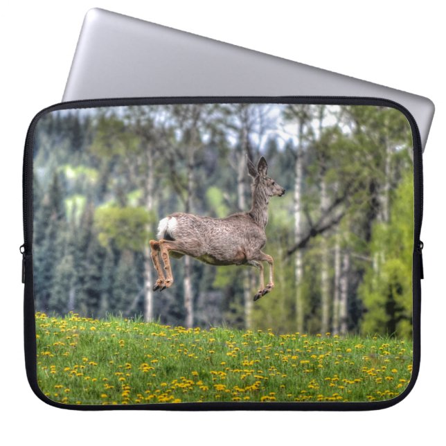 Funda Para Portátil Foto de animales de la fauna silvestre Bounding Mu (Frente)