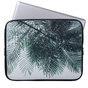 Funda Para Portátil Foto de árbol verde en ángulo bajo