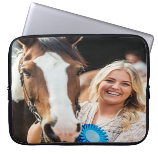 Funda Para Portátil Foto de caballo de exposición de ganado personaliz