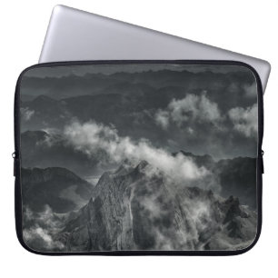 FUNDA PARA PORTÁTIL FOTO DE GRAYSCALE DE MONTAÑA RANGE