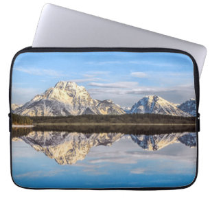Funda Para Portátil Foto de reflexión de las montañas Alaska