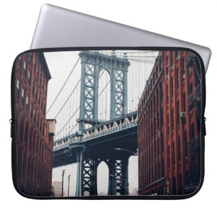 FUNDA PARA PORTÁTIL FOTO DEL PUENTE DE MANHATTAN DURANTE EL DÍA