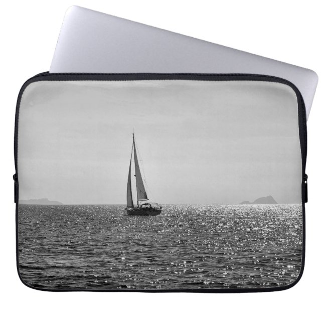 Funda Para Portátil Foto moderna de Guay del barco de vela en verano (Frente)