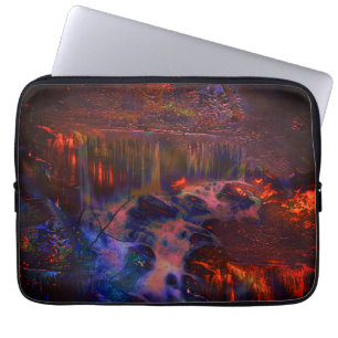 Funda Para Portátil Foto modificada digitalmente, naturaleza en llamas