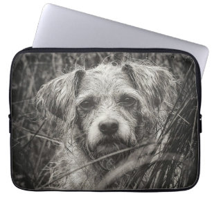 Funda Para Portátil Fotografía de retrato blanco y negro de cachorro s