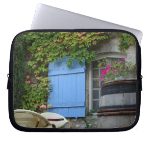 Funda Para Portátil Francia, Les Baux de Provence, patio de café