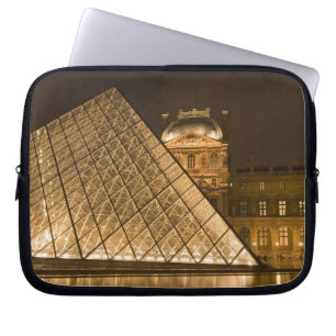 Funda Para Portátil Francia, París. El Louvre al anochecer. Crédito 2