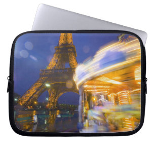Funda Para Portátil Francia, París. Torre Eiffel en niebla crepuscular