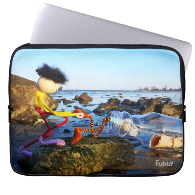Funda Para Portátil Fubby met flessenpost aan de kust. (Frente)
